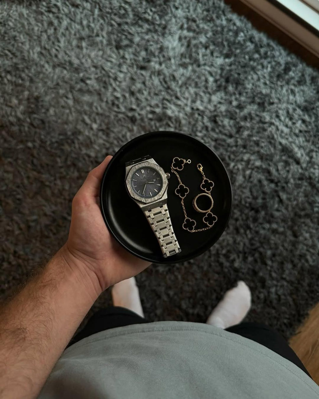 MAGNUS • ROYAL OAK